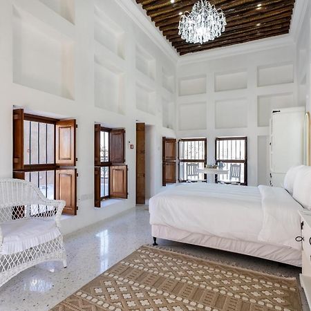 Arabian Boutique Hotel Dubai Exterior photo