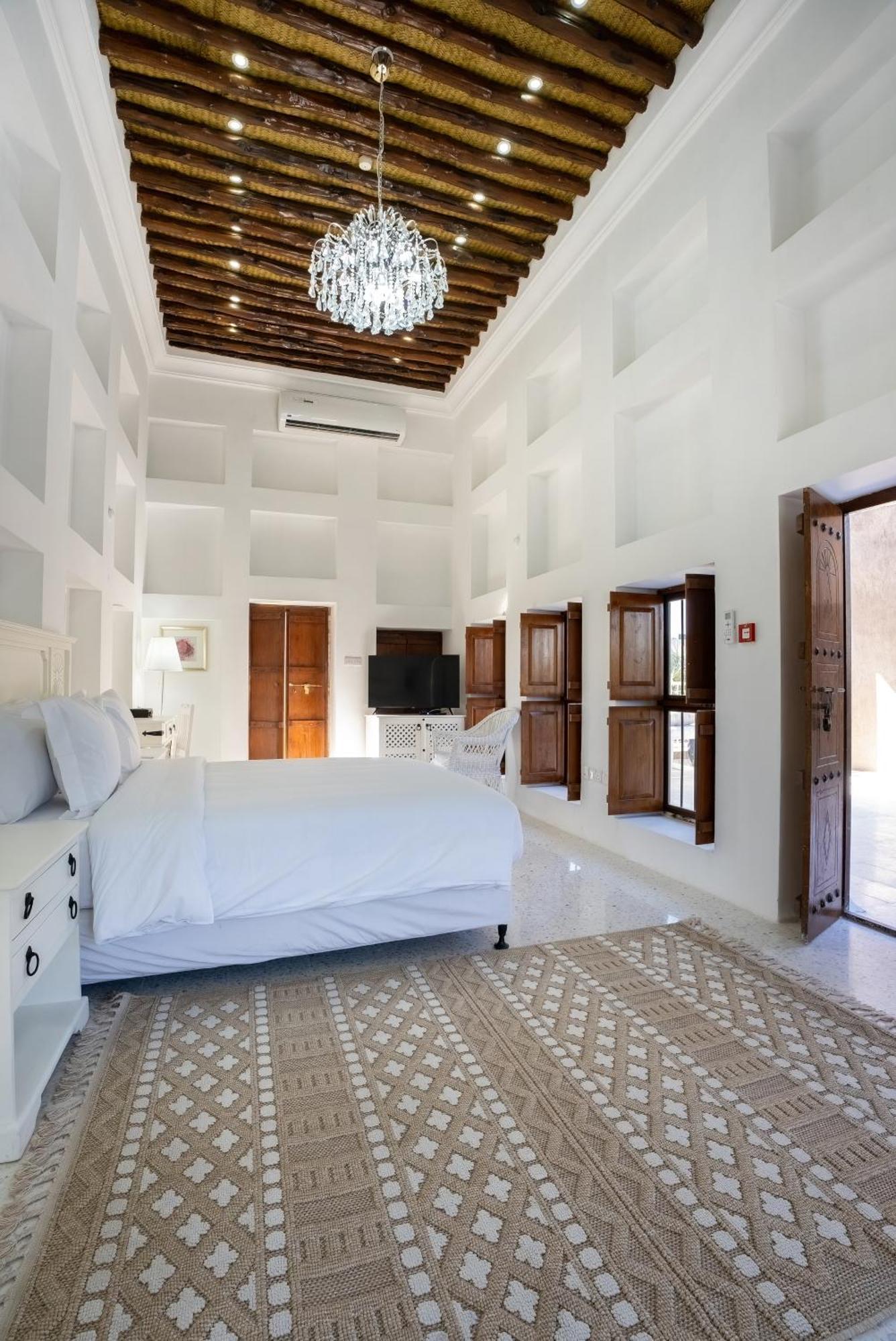 Arabian Boutique Hotel Dubai Exterior photo