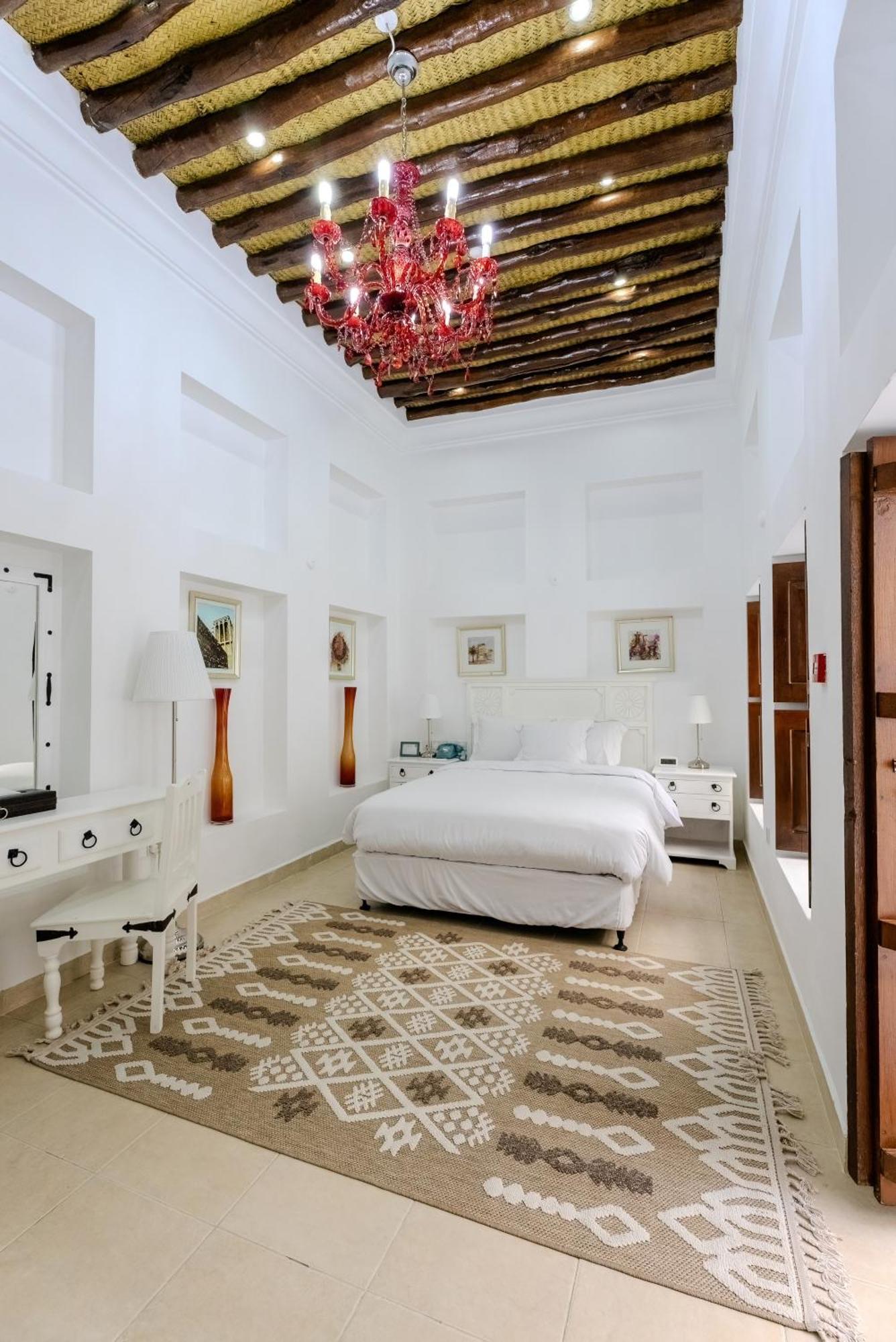 Arabian Boutique Hotel Dubai Exterior photo